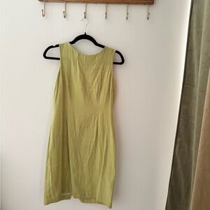 Vintage Soft Green Boat Neck Sleeveless Dress size 7/8 fits like a small